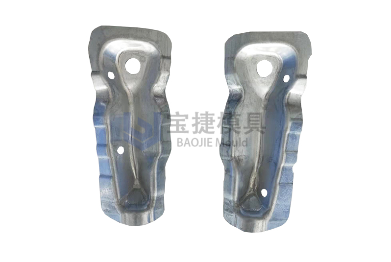 BMW-左、右下加強(qiáng)板-CR440Y780T-DH-浙江寶捷模具科技有限公司